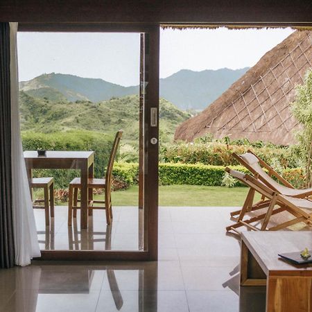 Mawun Raya Resort Kuta  Extérieur photo