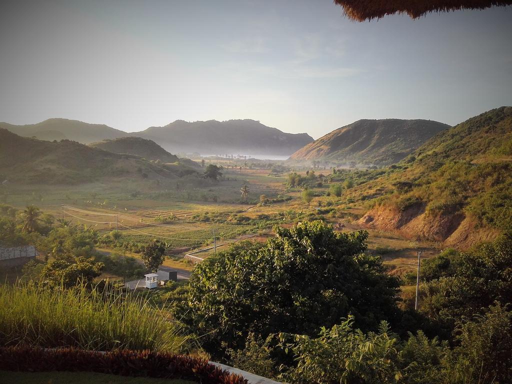 Mawun Raya Resort Kuta  Extérieur photo
