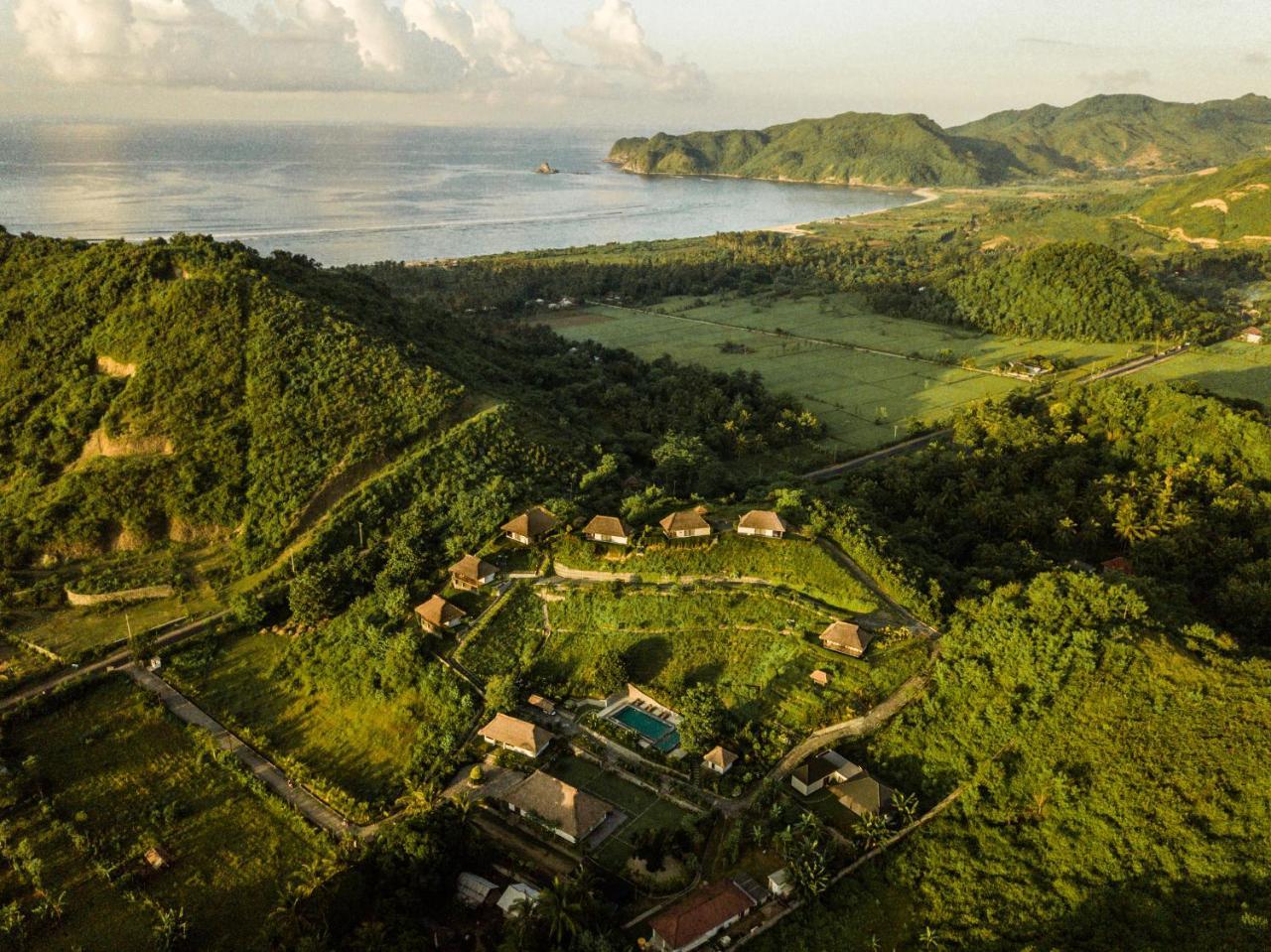 Mawun Raya Resort Kuta  Extérieur photo
